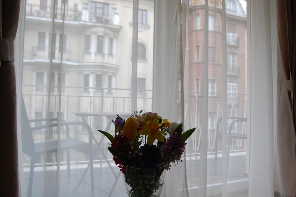 Budapest Downtown Apartments With Balcony & Optional Garage & Restaurant In The Building Exteriér fotografie