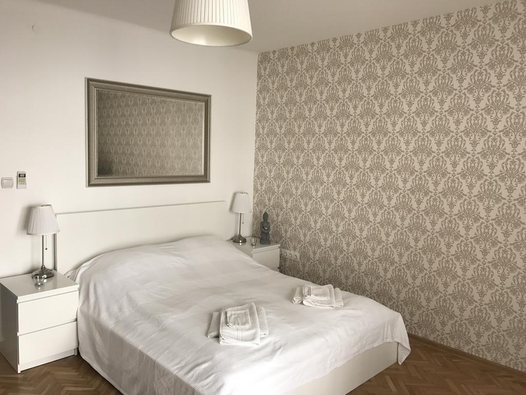 Budapest Downtown Apartments With Balcony & Optional Garage & Restaurant In The Building Exteriér fotografie